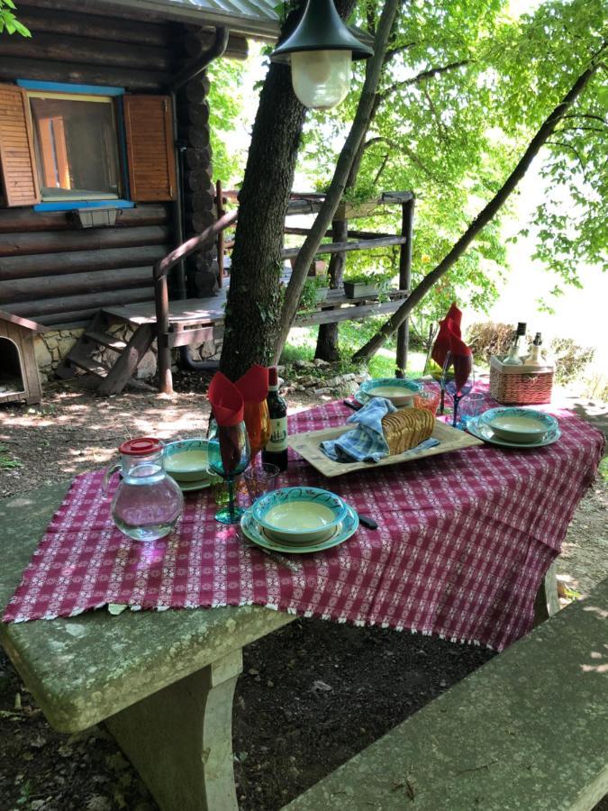 B&B Le Corone - Chalet Nel Bosco Cavalo Екстериор снимка
