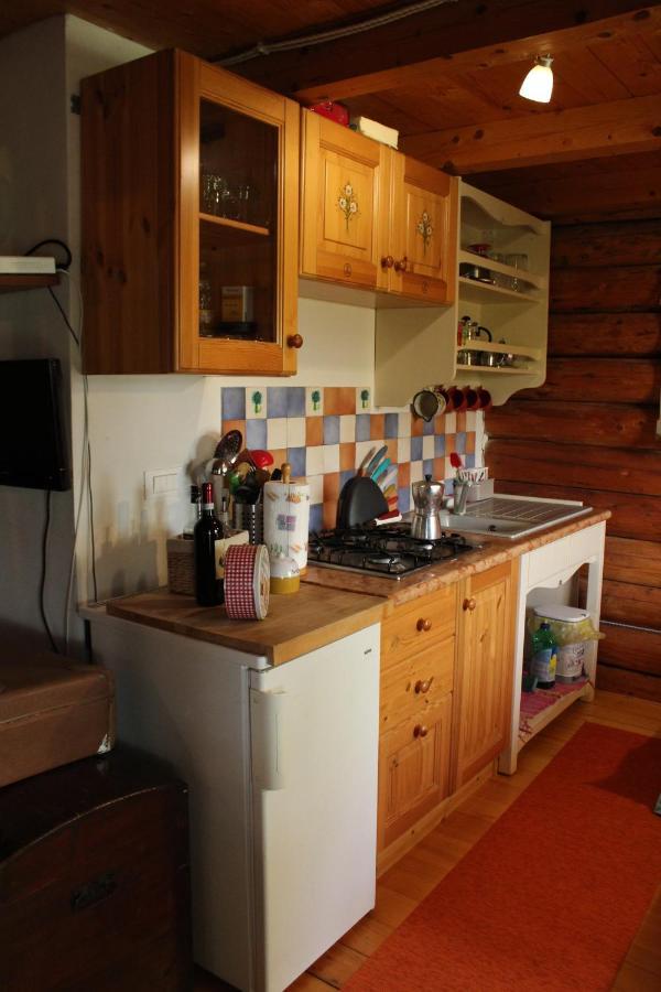 B&B Le Corone - Chalet Nel Bosco Cavalo Екстериор снимка