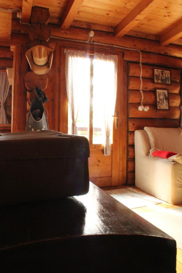 B&B Le Corone - Chalet Nel Bosco Cavalo Екстериор снимка